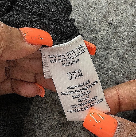 BCBGMAXAZARIA Black Ribbed Knit Cami Sweater Tank Top – Size Large (Fits S/M) - Picture 5 of 7